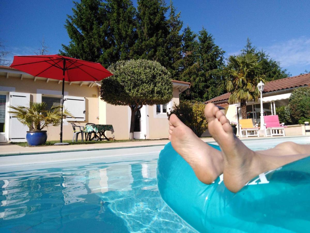Coeuraccords, Spa & Bien-Etre Au Calme Naturiste Toute L'Annee Saint-Bardoux Exterior foto